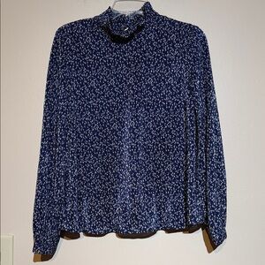 J.O.A. Navy and White Printed Long-Sleeve Mock Neck Top